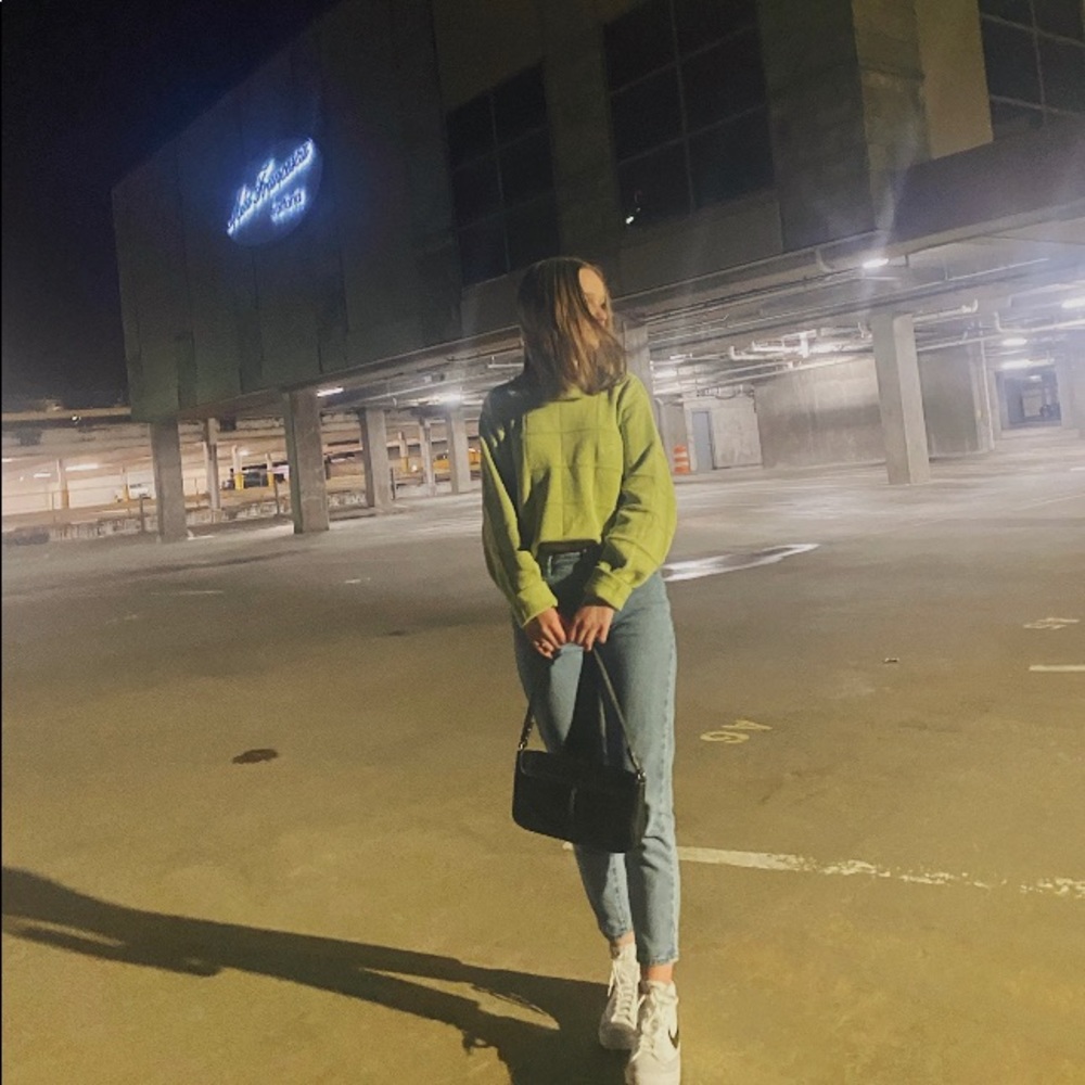 Meet your Posher, Gigi